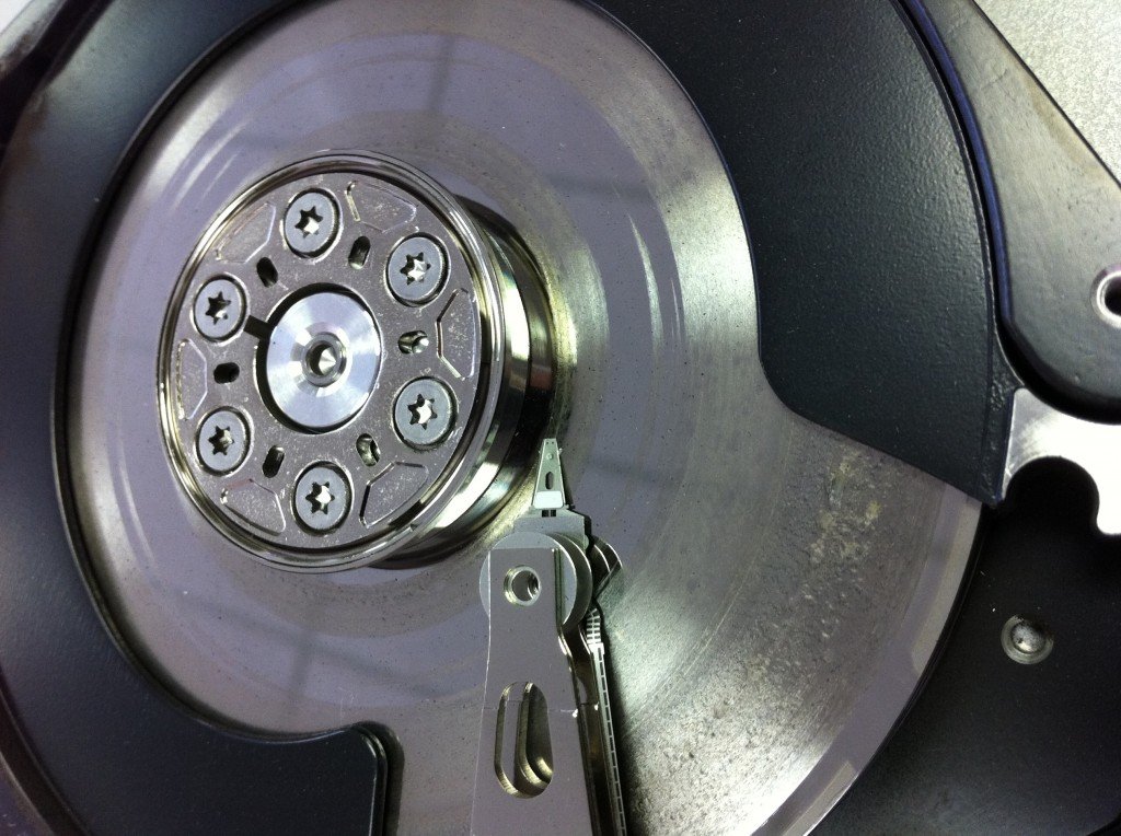 Hard Drive with a BAD Crash! Data Recovery Toronto