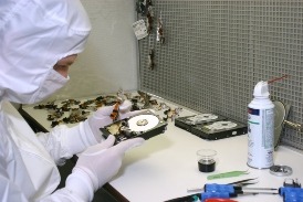 Class 100 Data Recovery Clean Bench